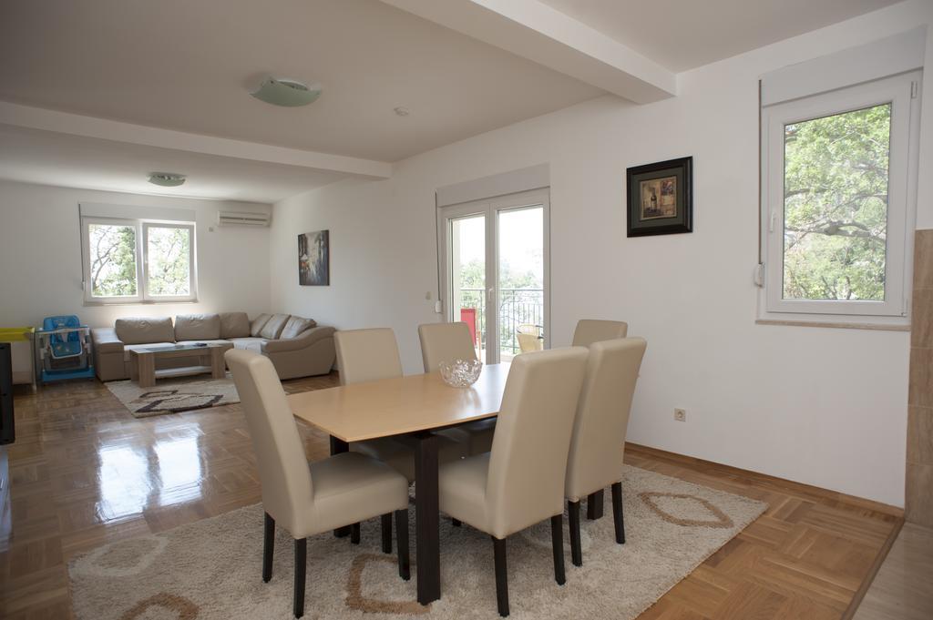 Apartments Villa Simonovic Petrovac Buitenkant foto