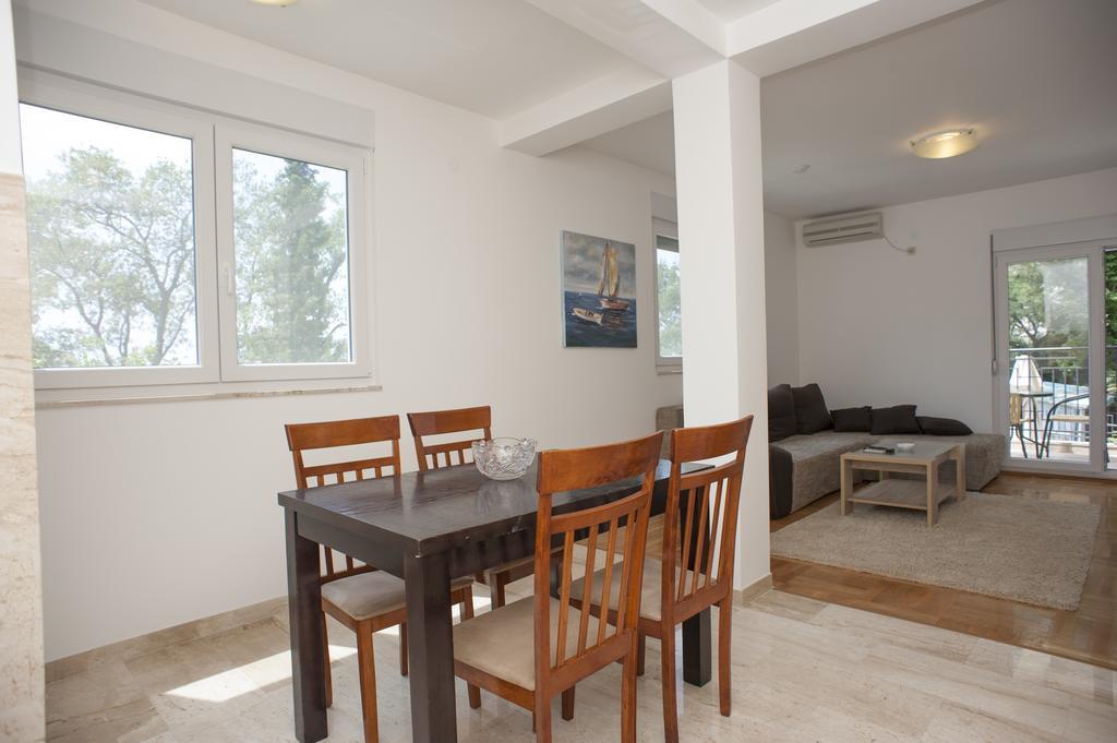 Apartments Villa Simonovic Petrovac Buitenkant foto