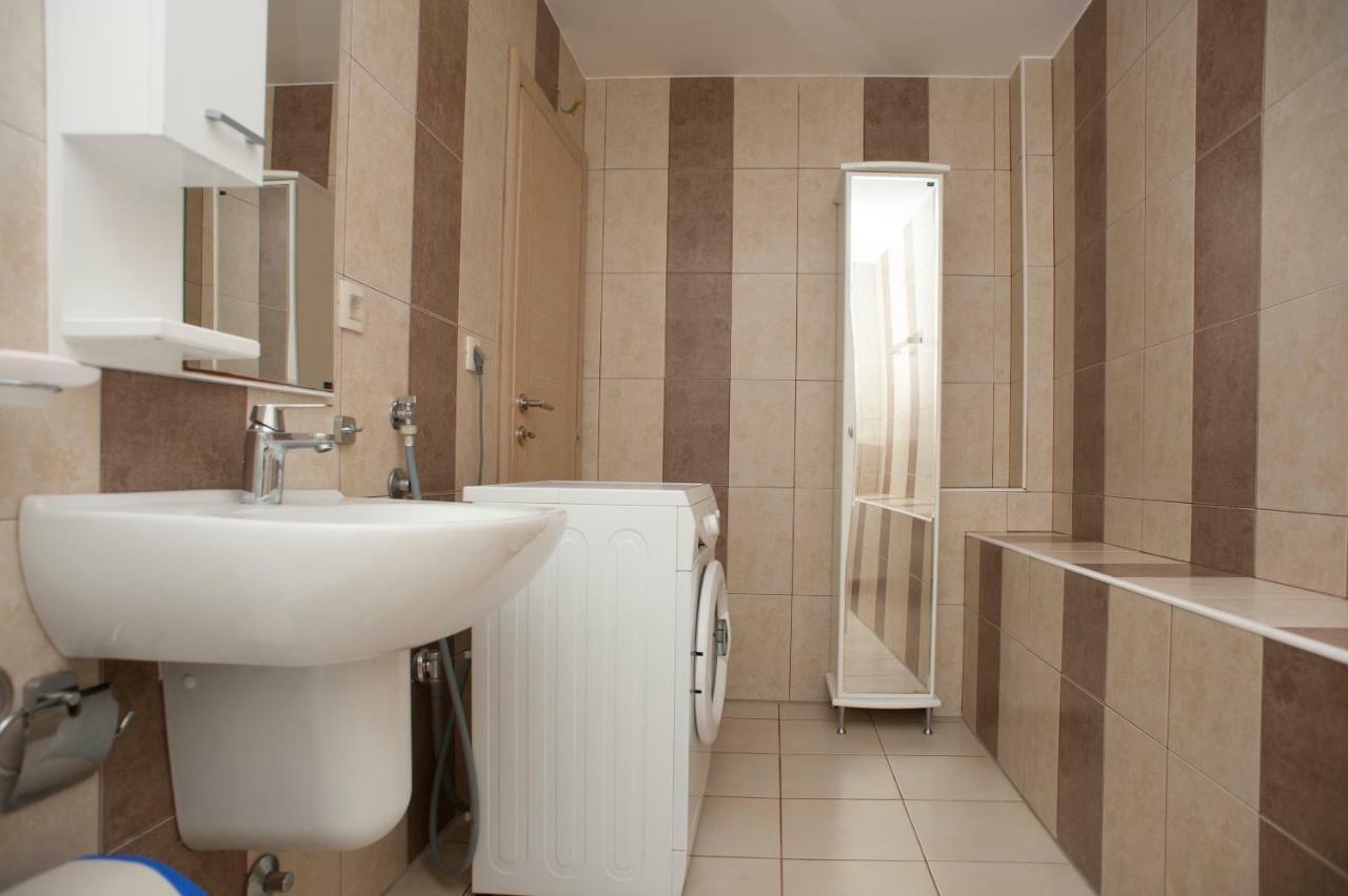 Apartments Villa Simonovic Petrovac Buitenkant foto