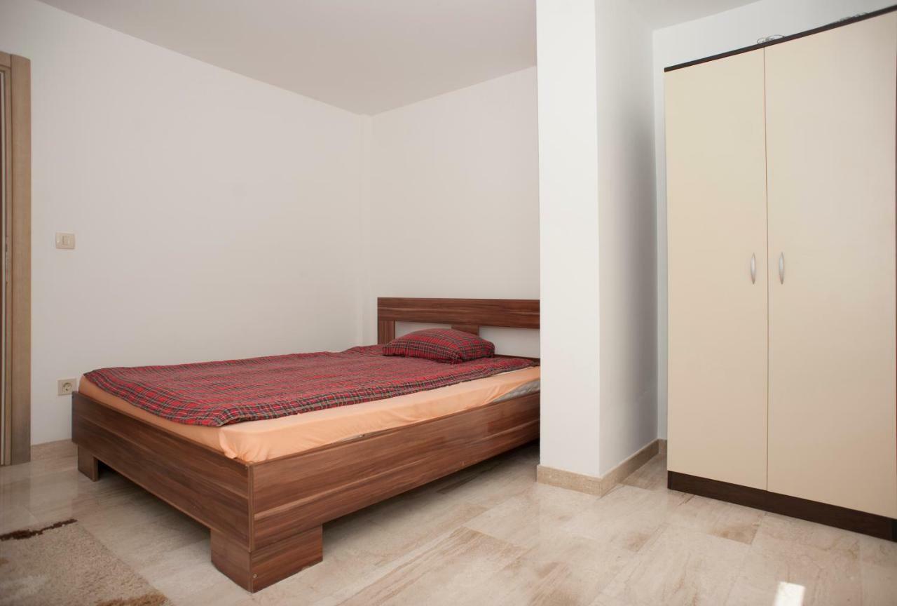 Apartments Villa Simonovic Petrovac Buitenkant foto