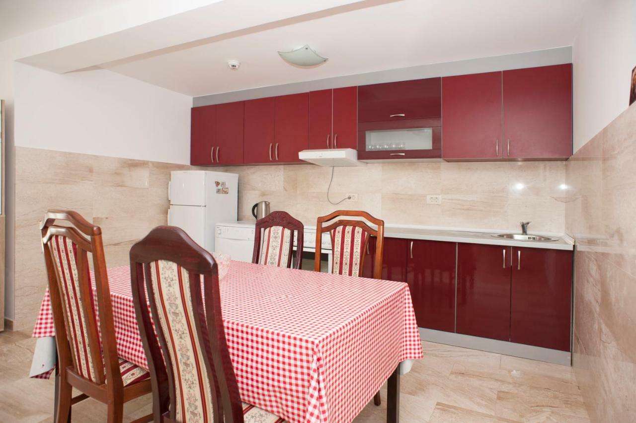 Apartments Villa Simonovic Petrovac Buitenkant foto